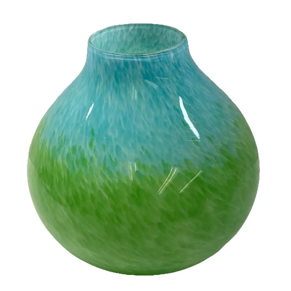 LOT OF 2 - Beautiful Vintage Hand Blown Glass Vases - VGC - Great Design‎